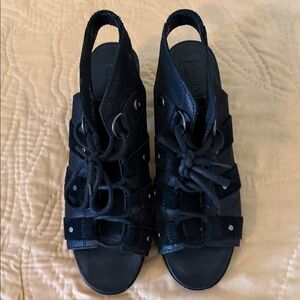 Sorel Black Lace Up Women's Boots